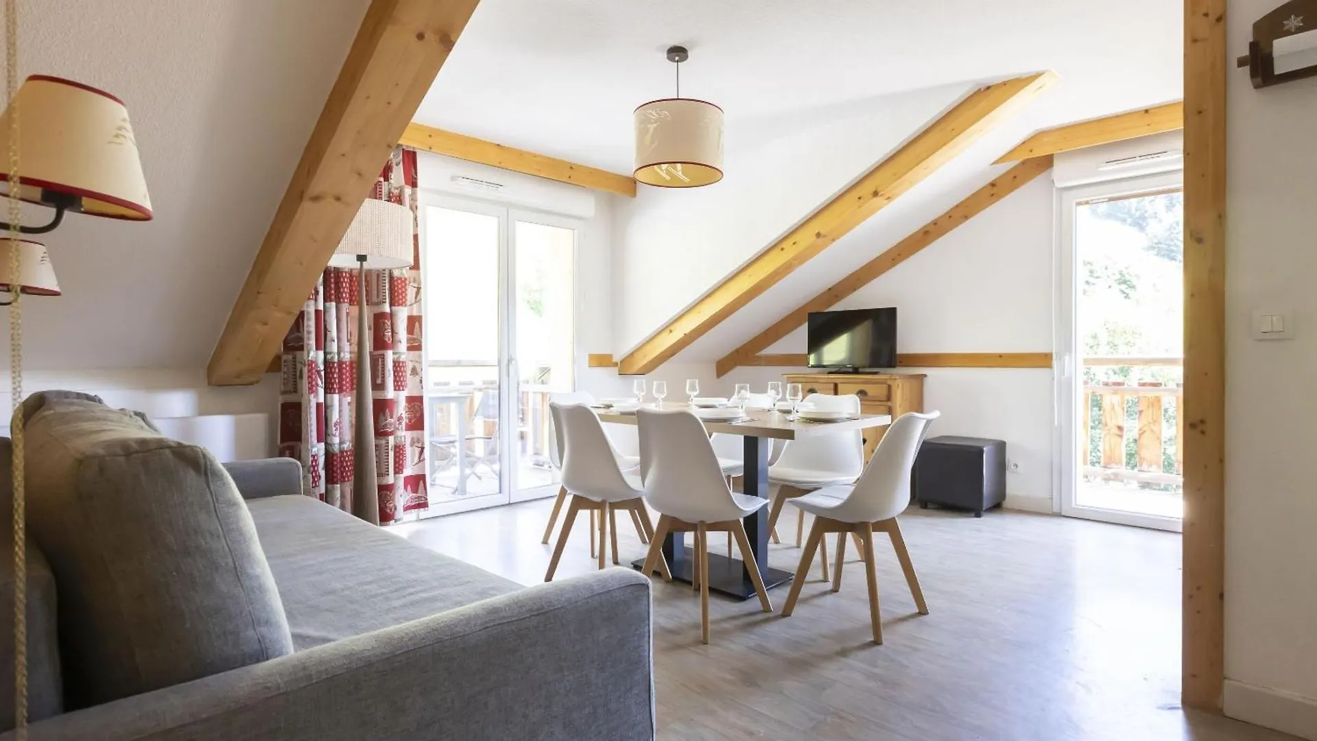 Saint-Sorlin-dʼArves Residence Odalys Les Bergers 3*,